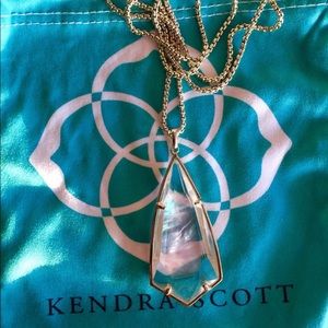 Kendra Scott Carole necklace
